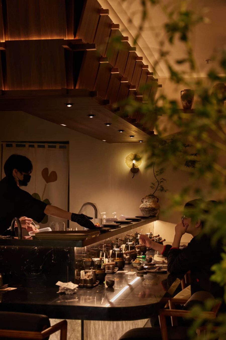 Restaurant ambiance 3